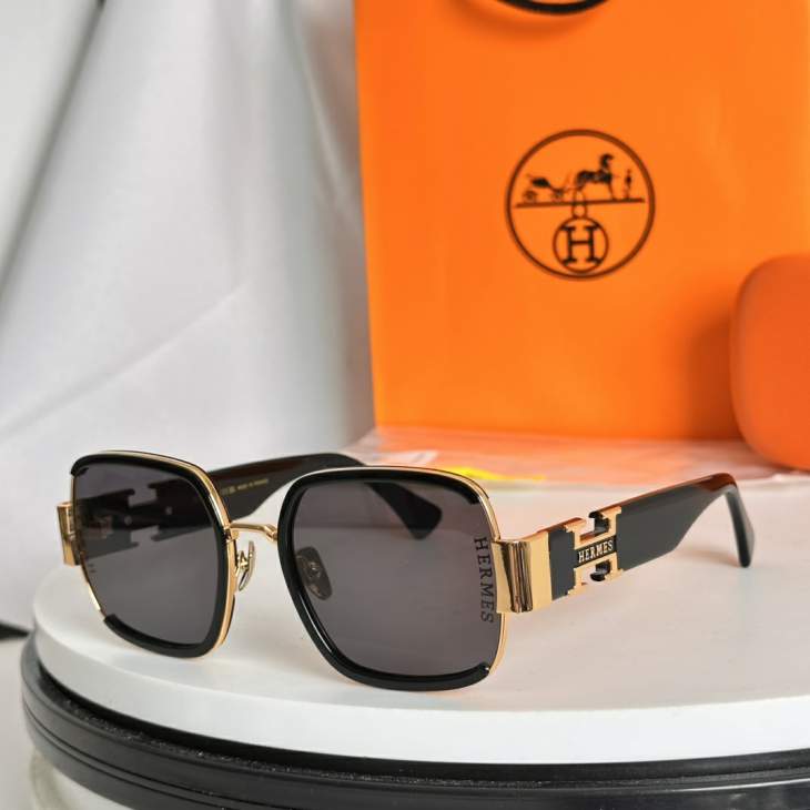Picture of Hermes Sunglasses _SKUfw74861694fw